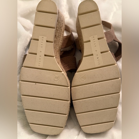 Kelly & Katie Tan Wedge Sandals - Picture 10 of 11